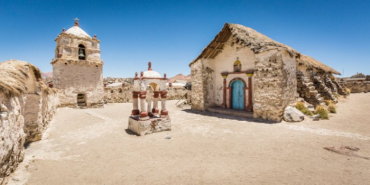 041 Lauca NP, Kerk van Parinacota.jpg